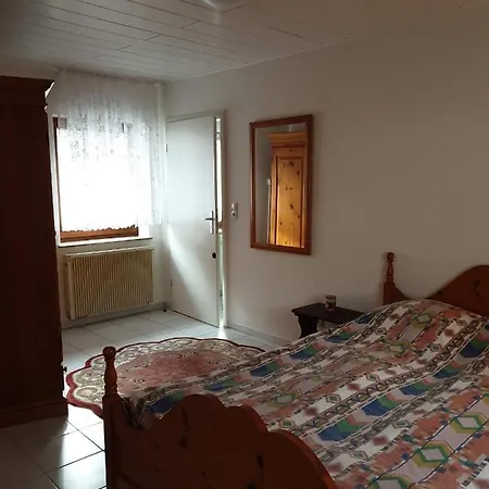 Gastezimmer Zum Lehnchen *